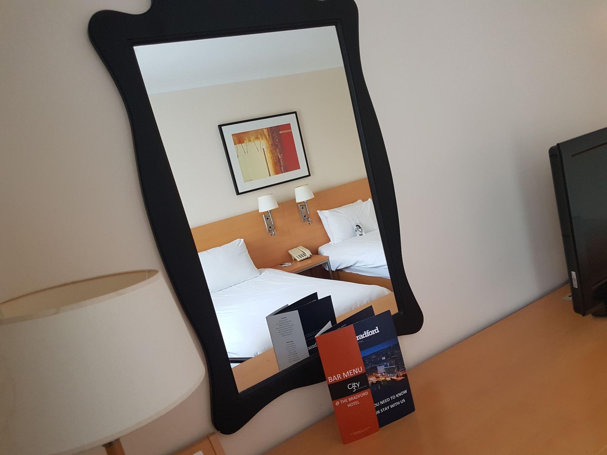 The Bradford Hotel Bagian luar foto
