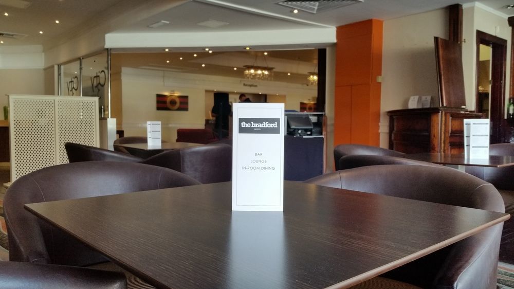The Bradford Hotel Bagian luar foto