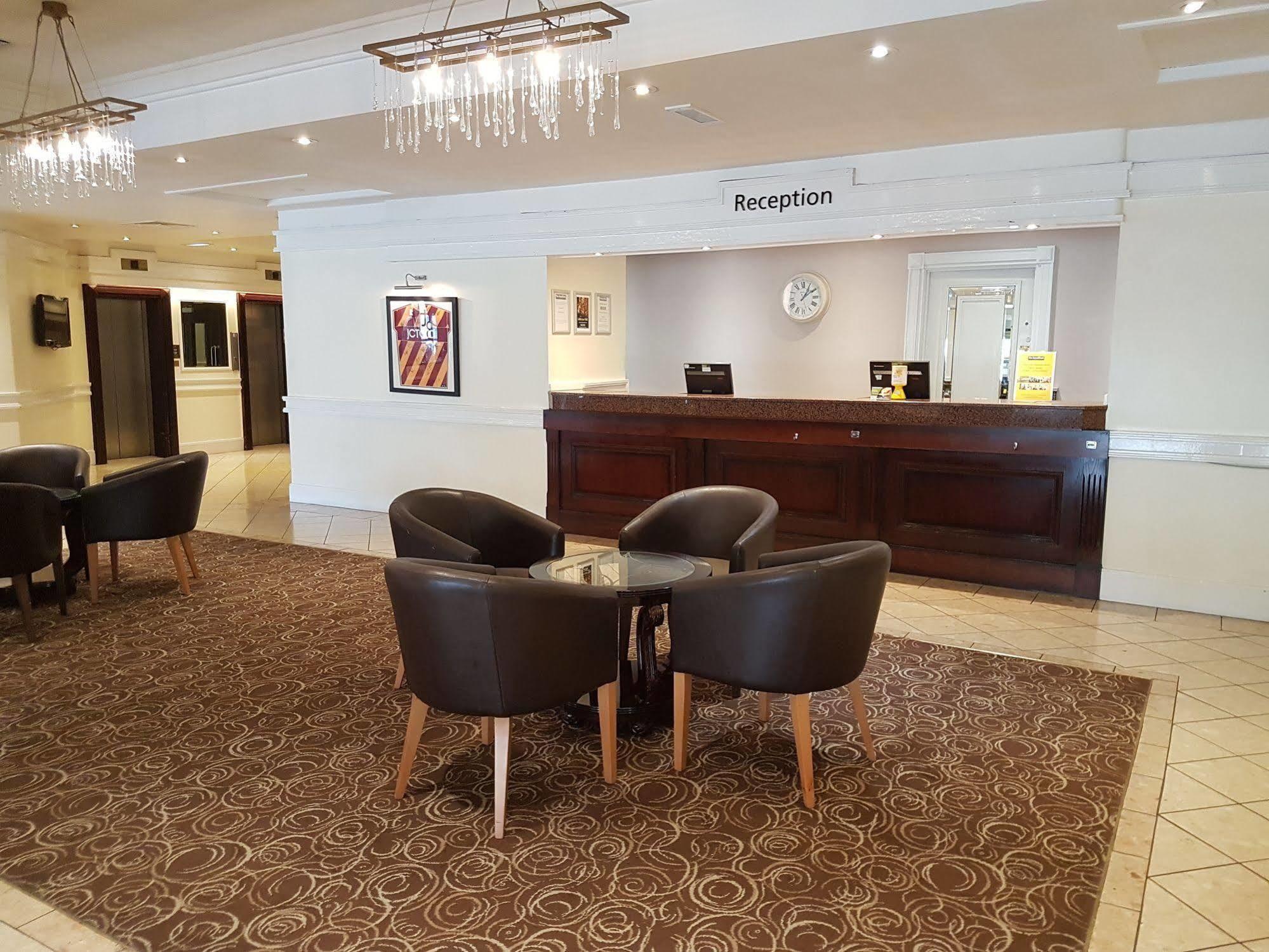 The Bradford Hotel Bagian luar foto
